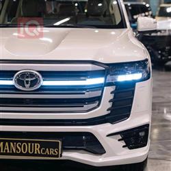 تۆیۆتا لاند کروزەر